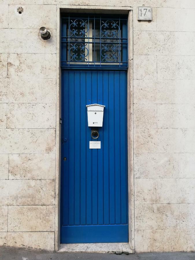 The Blue Strawberry House In San Giovanni Roma מראה חיצוני תמונה